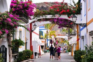 Las Palmas: fundación y desarrollo